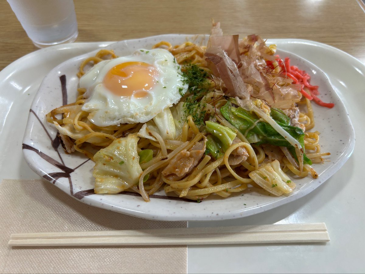 hatsu_gakusai's tweet photo. 今週の休みは珍しく飲みに出たり、温泉行ったり、閻魔焼きそば食べるなどしてました
だいぶリフレッシュしたので来週からも色々できそうです https://t.co/x4Yci8AGIU