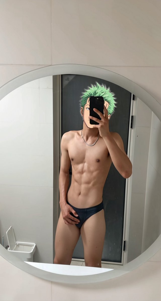 XiaoAteu's tweet photo. 性感的内裤下是戴上负锁，丢掉男人的尊严，沦为一条锁狗
#平板锁 #锁狗 #反差 https://t.co/oDKhcYimRa