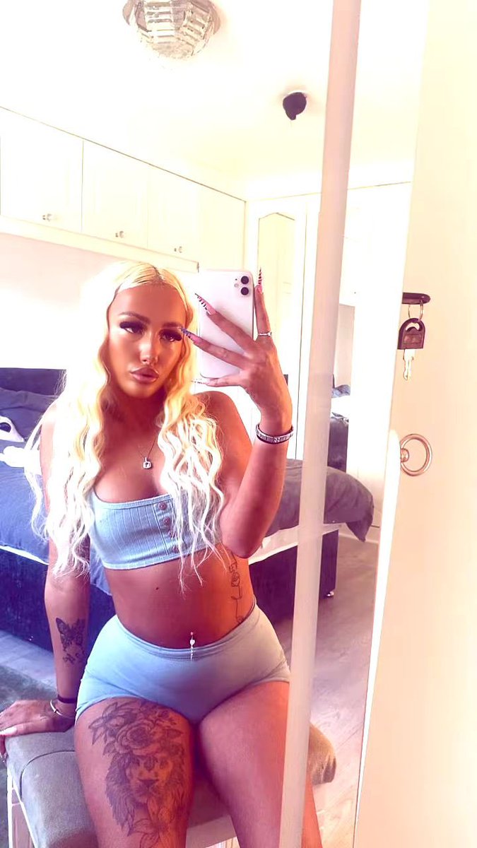 britishchlox's tweet photo. leaked british schoolgirl chav https://t.co/QHYiFHWoua