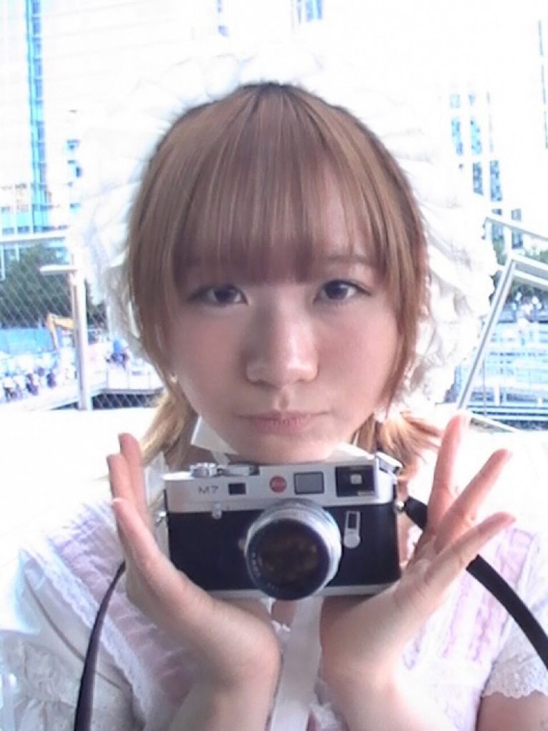 kakikukehanako_'s tweet photo. lemme take a photo of u はい、チ一ズ(о´∀`о)

Hanako officially ends her summer break(╯﹏╰）back in Boston preparing for a show and I miss yall sososososoooo matcha ><..！

#kawaii #idol #地下アイドル #雰囲気 https://t.co/mZZNNcMPkB