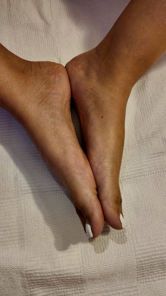SweetyFeety210's tweet photo. u know what to do 🤭 #feet #feetfetısh #feetworshi̇p #feetfetish #foot #footfetısh #footworship #footfetish #feetfetishcommunity #footfetishcommunity #goddess #mistress #domina #serveme #worship https://t.co/lXX71aiwvo