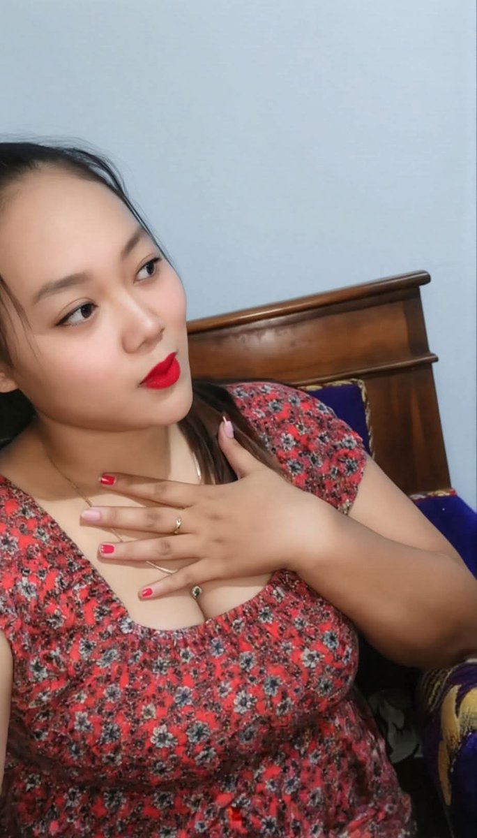 Desy tweet media