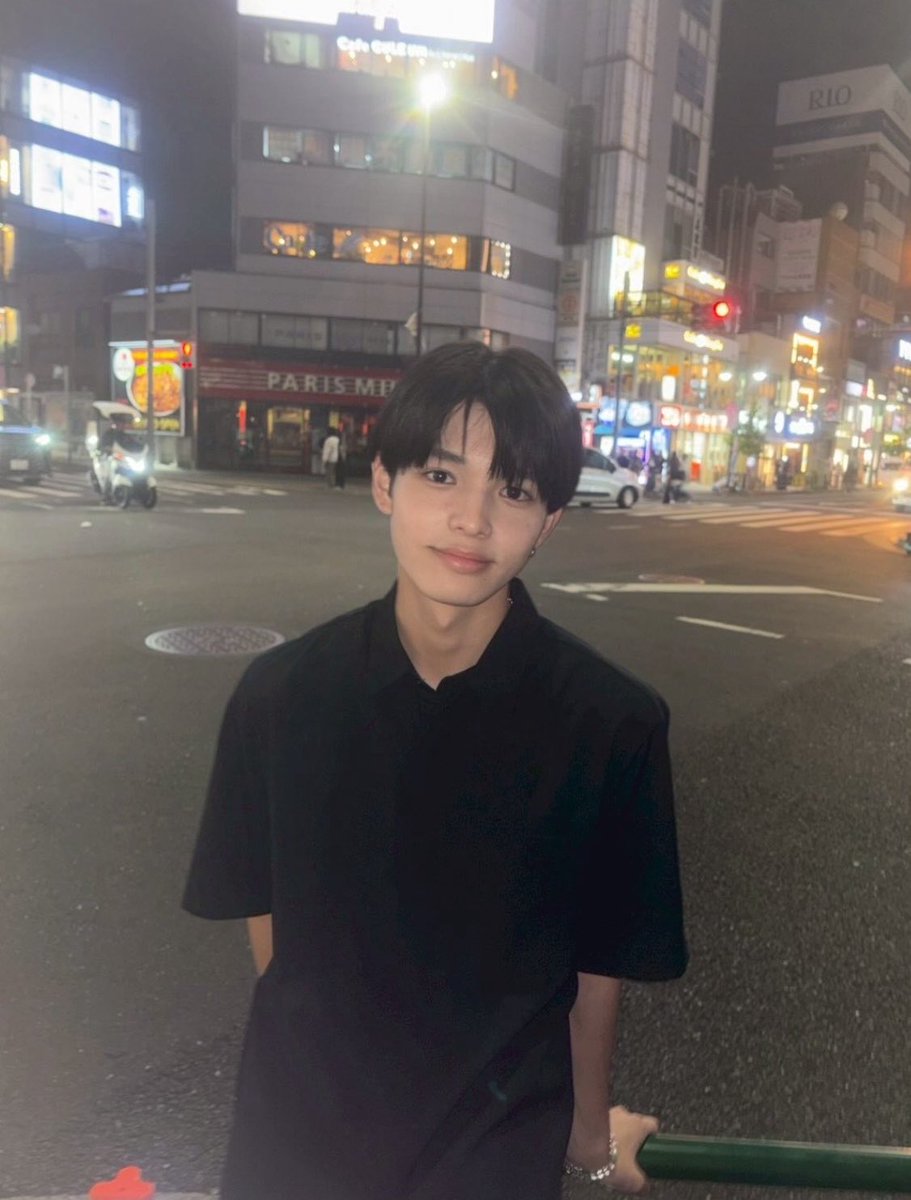 memoslife_'s tweet photo. 「ゆまちゃんが撮影した倉澤俊の質感」について1人で考察していたらこんな時間か… 余裕で一国を滅ぼせるんだよなこの美貌　#しゅんゆま #倉澤俊 #谷村優真 https://t.co/7HfgYiLsU6