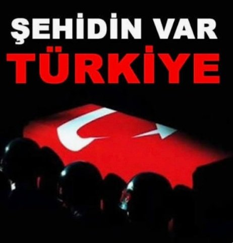 oghuzboyluTR's tweet photo. Ahmet Kaya'nın narko terör örgütü lideri bebek katili için söylediği "vallahi apoyu özledik" bir şarkı değildir. Türk milletine, askerine ve şehitlere hakarettir faşist ve ırkçı saldırıdır yasaklanmalıdır. https://t.co/uPqWtGIDnW