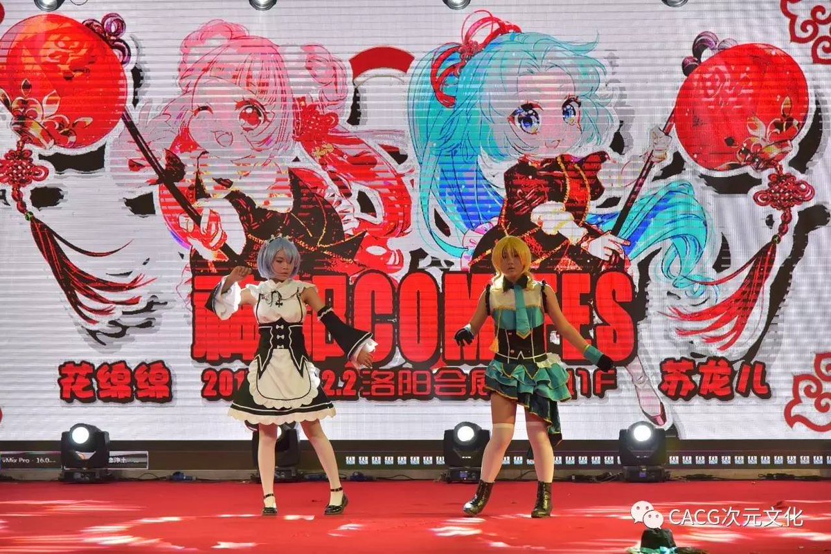 Laureen_Jando's tweet photo. Just had an absolute blast at the city's comic con! Met my favorite voice actor, grabbed exclusive anime merch, and waited 2 hours for a group photo with the cosplayers. Can't wipe this nerd smile off my face https://t.co/psXZ9hKUuI