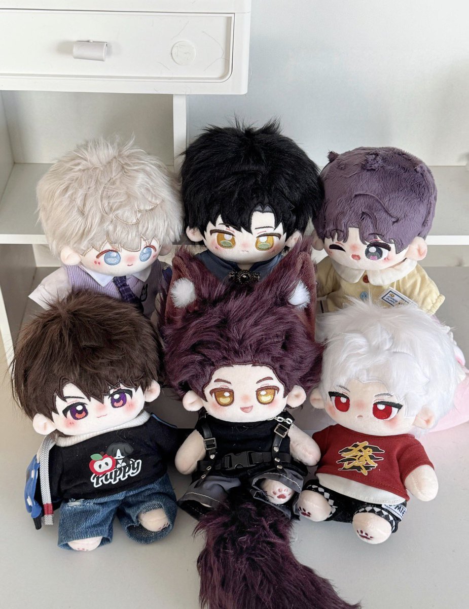 Minnirex_Closet's tweet photo. Pic from Valko's Mama https://t.co/mDtUFElHGA