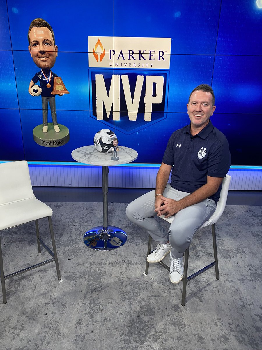 ihss_dfw's tweet photo. Thanks to our boys soccer coach of the year, @TrentKutch, for joining us today. https://t.co/Ga9rXfux6k
