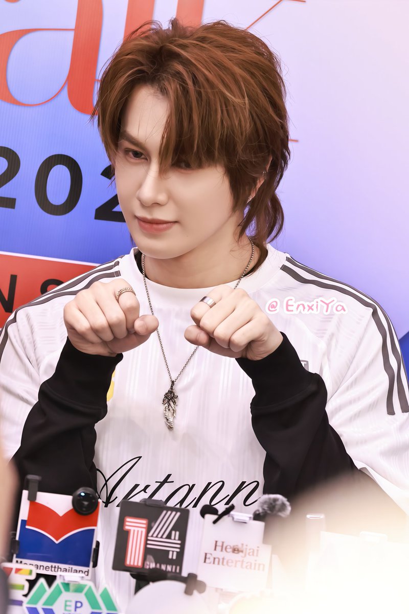 EnxiYa's tweet photo. Handsome Boy Third Wave
@smart_csnp

CSNP AT PRAEW TALK 
#PRAEWTALK2026XCSNP
#smartcsnp #smartchisanupong #CSNP
#PraewTalk2026 https://t.co/z0K48mXhXn