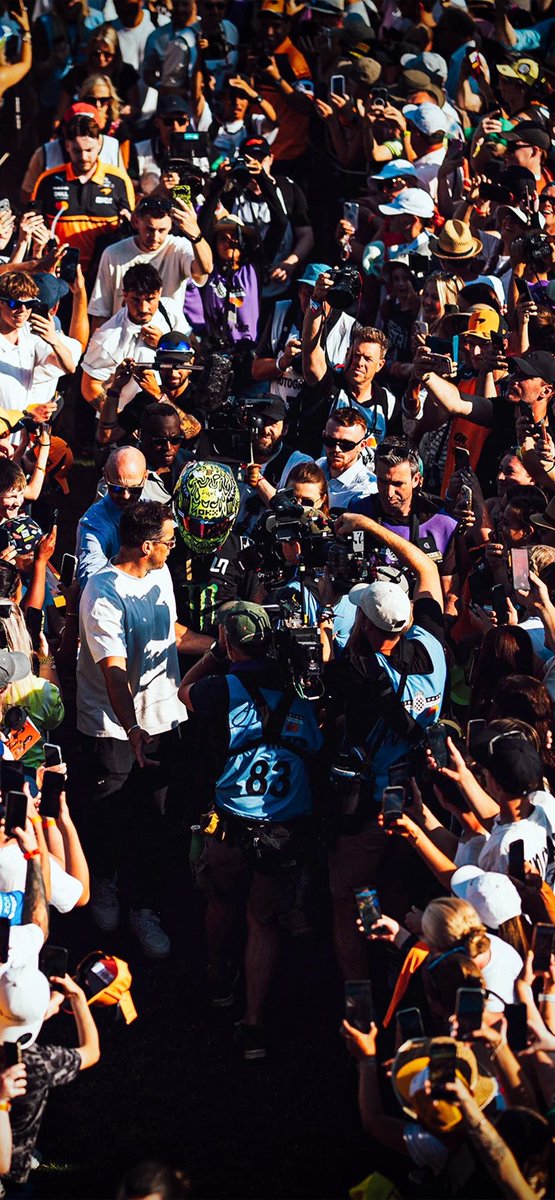 F1WallpaperHQ's tweet photo. 🇬🇧 Lando Norris | Phone Wallpapers 📱 https://t.co/Kj553lvdHp