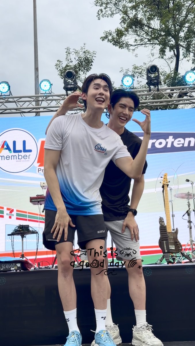 Thisisagoodday2's tweet photo. อยู่ไม่ไหว อยู่ไม่ไหวแล้ว ร้องเจี๊ยกหนักมาก 🙈

꒰#ProtenxSeatawinan ꒱
𐐪 #sea_tawinan 𐑂 https://t.co/u1ZsNyswGp