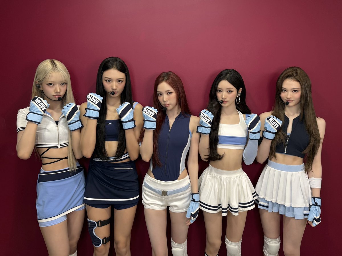 MeovvStyle1's tweet photo. [260627] MEOVV – NARIN  | "Hit 'Em" @ Show! Music Core 
.
#Meovv #미야오 #NARIN #THEBLACKLABEL #나린 https://t.co/SyDuvbH6lf