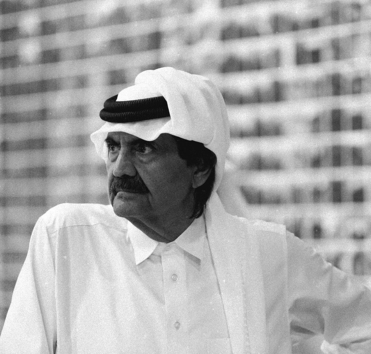 _AliKN's tweet photo. اللهم كما أكرمنا في عهده وعشنا في ظله بكرامة وعزة، اللهم أكرمه بجنتك، وأجعل قبره روضه من رياض الجنة، وأنزله منازل الصديقين والشهداء. اللهم اجعله منعماً في ظلك راضياً بقربك، مستبشراً و ضاحكاً بالنظر اليك.

رحم الله الأمير الوالد  الشيخ حمد بن خليفه آل ثاني https://t.co/o5nFXLln6I