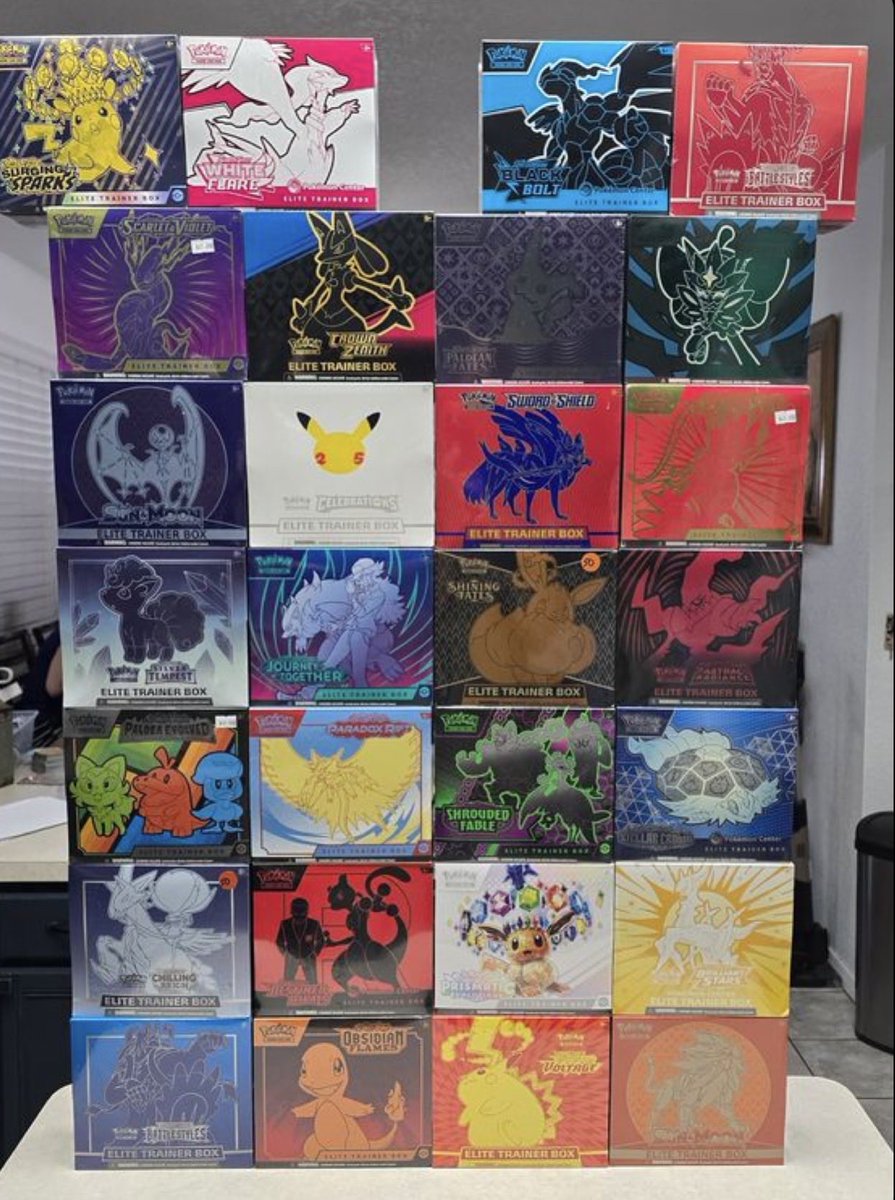 Motiondyor's tweet photo. Today I’m doing a Giveaway for 2 Pokemon ETBs

Which one do you want???

Like comment RT and follow to enter !! https://t.co/vlzRWgBo8l