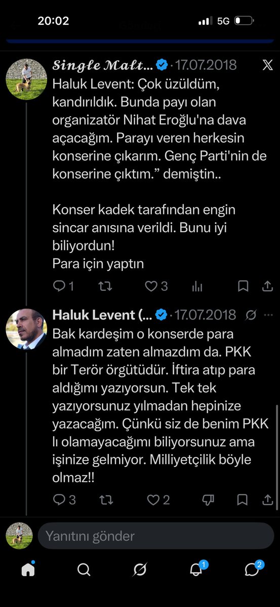 Eternal1923's tweet photo. Yıl 2018 ve taptığınız adamı patlattığımda kendini bana karşı savunuyordu. 😀 https://t.co/9UEuPgC1SU