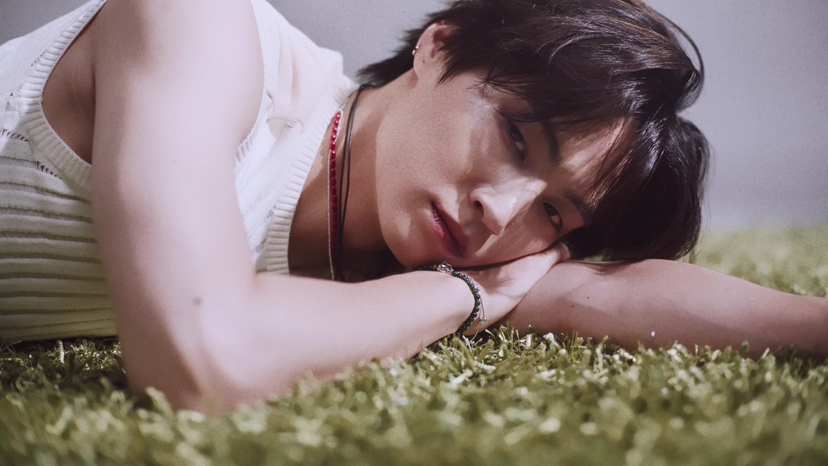 offbada's tweet photo. alexa play pretty boy by p1harmony https://t.co/GDAooCYt4O