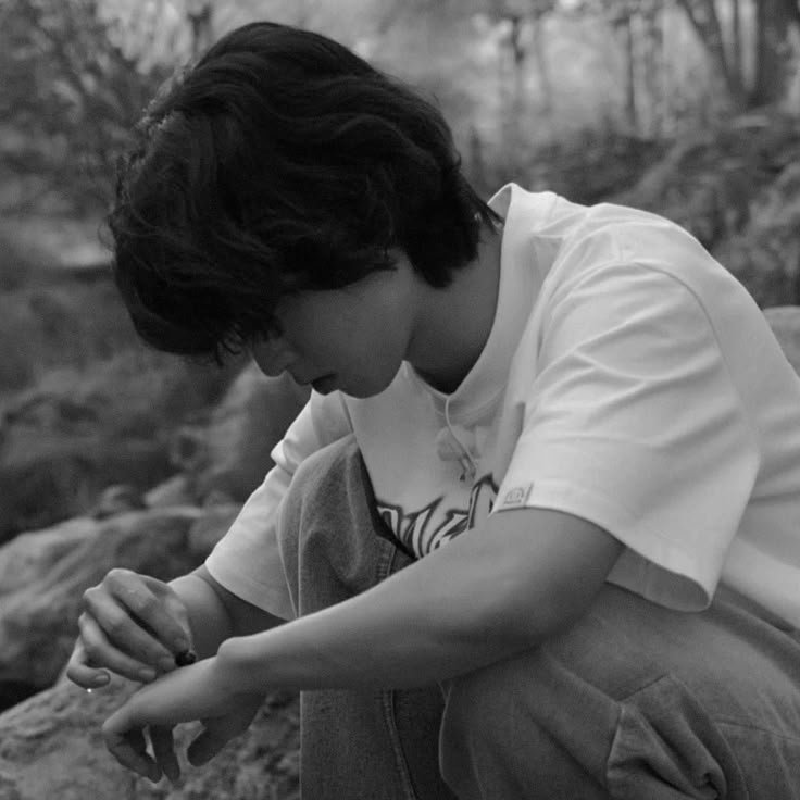 im_annadikeu's tweet photo. #Hyunsung au onde | Hate that... 
 
Quando chega ao fim, um deles aprende a viver novamente enquanto o outro transforma a saudade em rotina. Afinal, como alguém consegue sorrir depois de levar metade do seu coração embora? https://t.co/SS5AqwfEvo