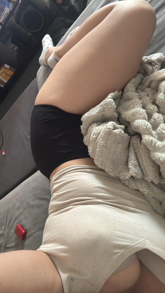 softghostkiss's tweet photo. im so bored and sweaty.. getting so gross over here come smell me useless piggy🤭

#findom #humanatm #paypig #humiliation #cuck #goon #goonette #feetworshi̇p #ageplay #worship #taboo #blackmail #debtcontract https://t.co/4of8CG76sQ