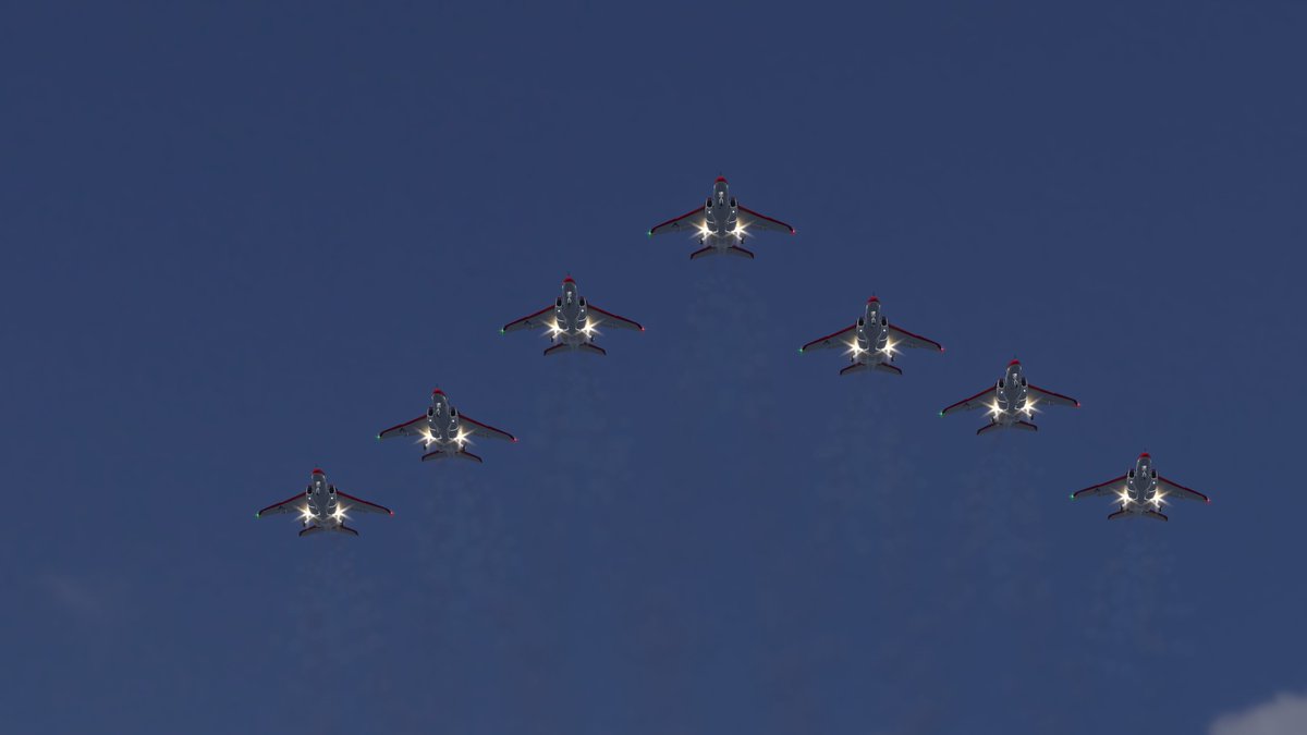 azvo9's tweet photo. #DERUTA_Air_Force #VRChat
昨夜の絶対行きたかったイベントはこれ！！！
VRChatで航空ショーが見れる！
飛行機の爆音もちゃんとある！
最高すぎる！胸が熱くなる！
テンションあがる～！！！！
お腹いっぱい素晴らしい編隊飛行が見れました！サイコーーーー！！！ https://t.co/emrUMSyUVV