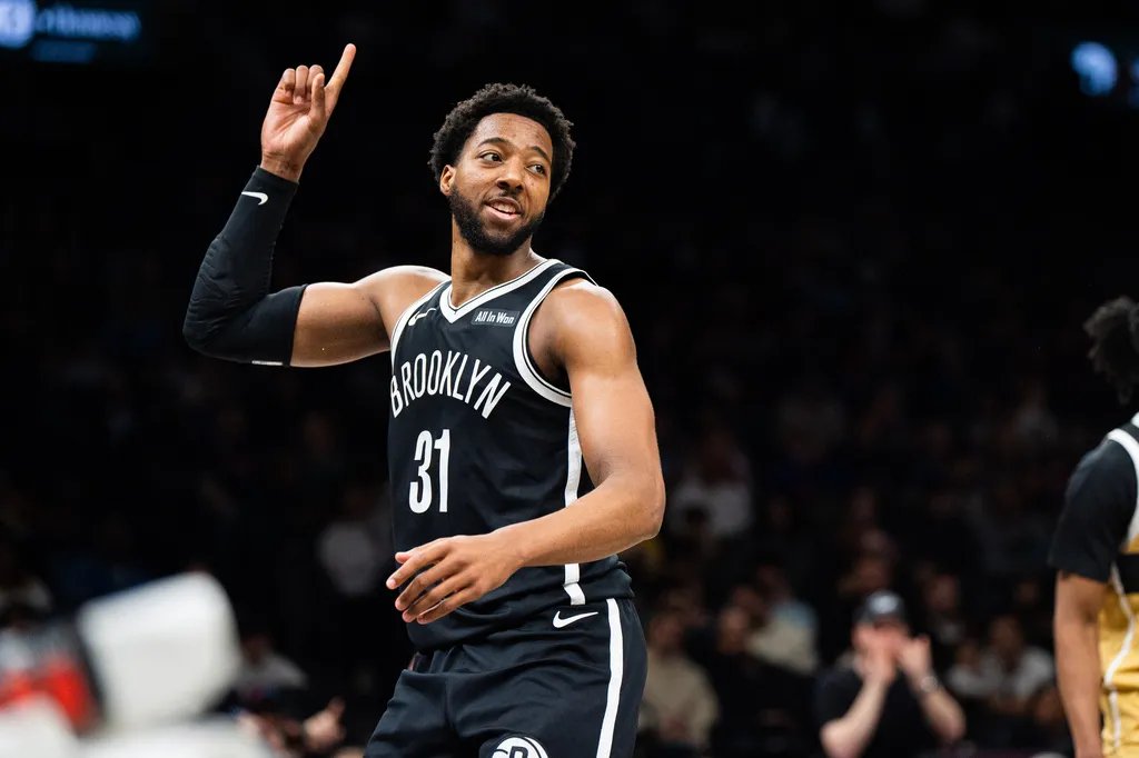 HolmesScribe's tweet photo. Chaney Johnson entered Summer League on a two-way contract. He’s leaving it with a stronger case for a role in Brooklyn’s crowded frontcourt.

“I feel like my main goal is just to be the hardest playing player out there. So, whatever the team needs, that’s my job.”
https://t.co/2luoNdoYHm