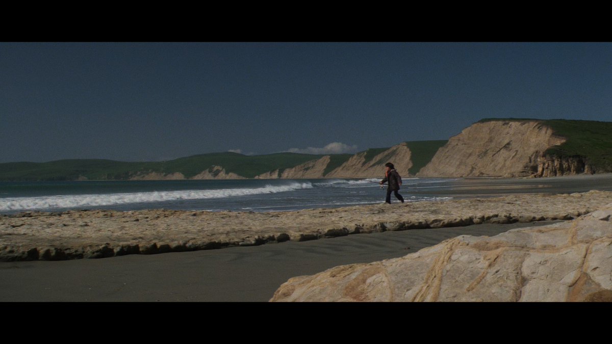 Chatrickkk's tweet photo. The Fog, 1980
John Carpenter

4k Blu-ray Remux 58.07Gb (Audio English. Subs English, Portuguese) https://t.co/pOtG6MchXF