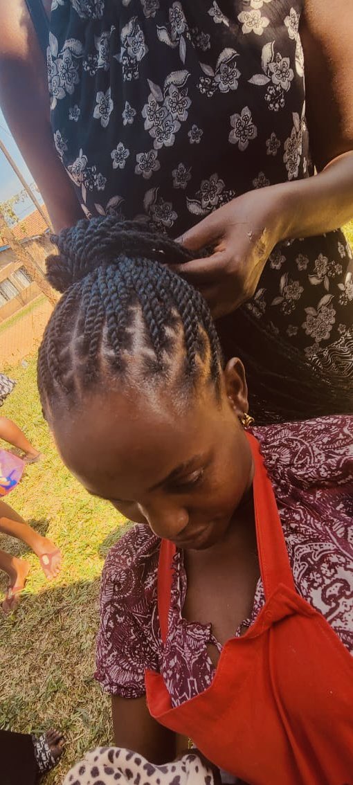 KampalaYec's tweet photo. 📣We are still raging on swiftly with our Vocational Skills classes for Adolescent Girls and Young Women.
On Friday, we had our artisans do the hair dressing and baking practicums and we cannot stop admiring the progress.
Kudos @youthpluskitebi & @WezeshaImpact_
#YouthCan https://t.co/dcJkkVvQK6