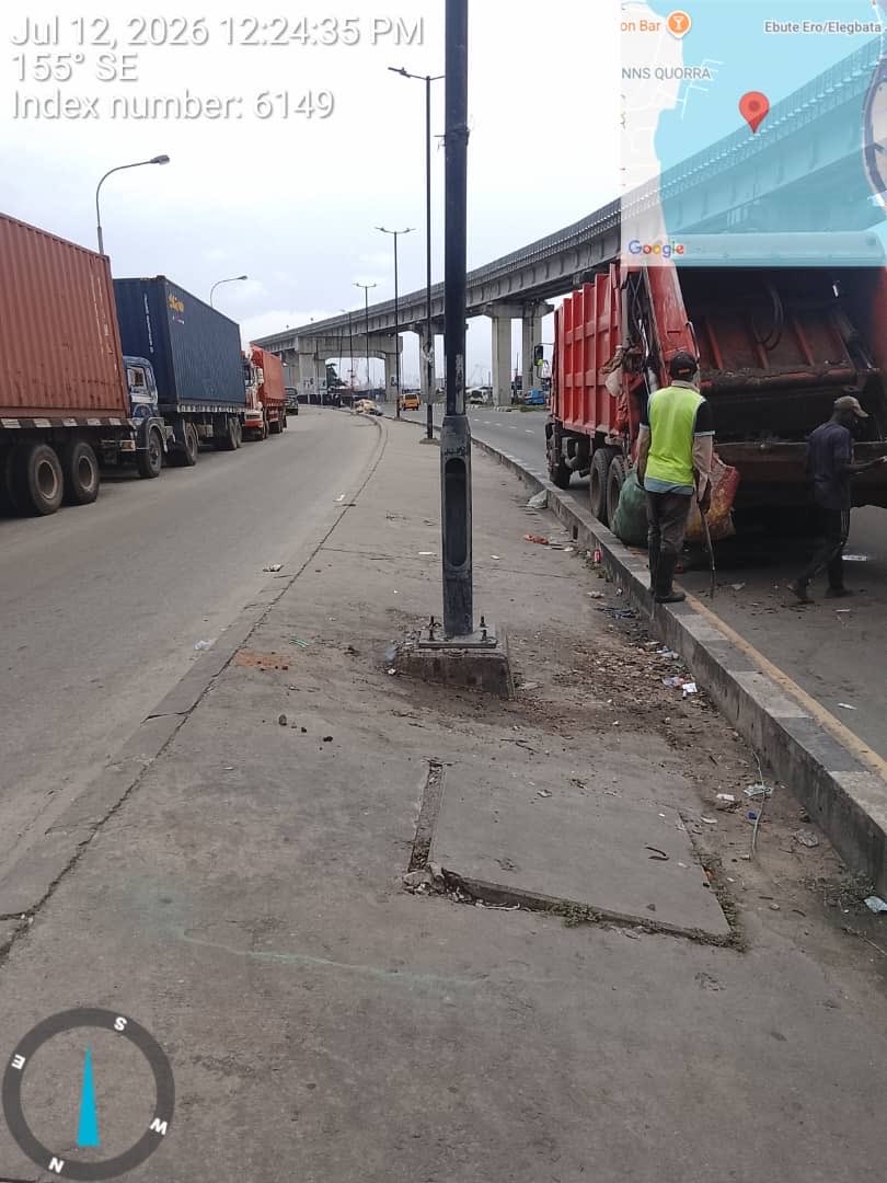 lawmaops's tweet photo. [8:01PM] #LagosCleanup #LAWMACares #RouteClearance #StreetSanitation #LAWMAOps

Before cleanup at TBS, Onikan, Lagos. LAWMA teams identified accumulated waste at the location ahead of evacuation as part of ongoing efforts to improve environmental sanitation and maintain cleaner public spaces across Lagos.

@Lawma_gov @LawmaCares
@followlasg
@jidesanwoolu
@drobafemihamzat
@tokunbo_wahab
@muyiwag
@LASGMOE