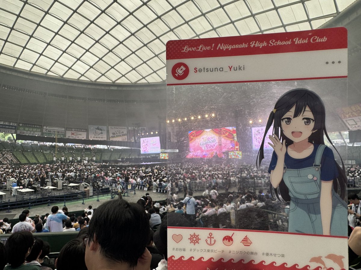 Mindh1997_2's tweet photo. 不如去看beat AX或者ASL
最烂的专场live了
场地又偏又热音响还炸
歌单两天只换小组曲
最要命还是冲着103毕业来的结果告诉我延毕了？？？ https://t.co/biVhachOOL