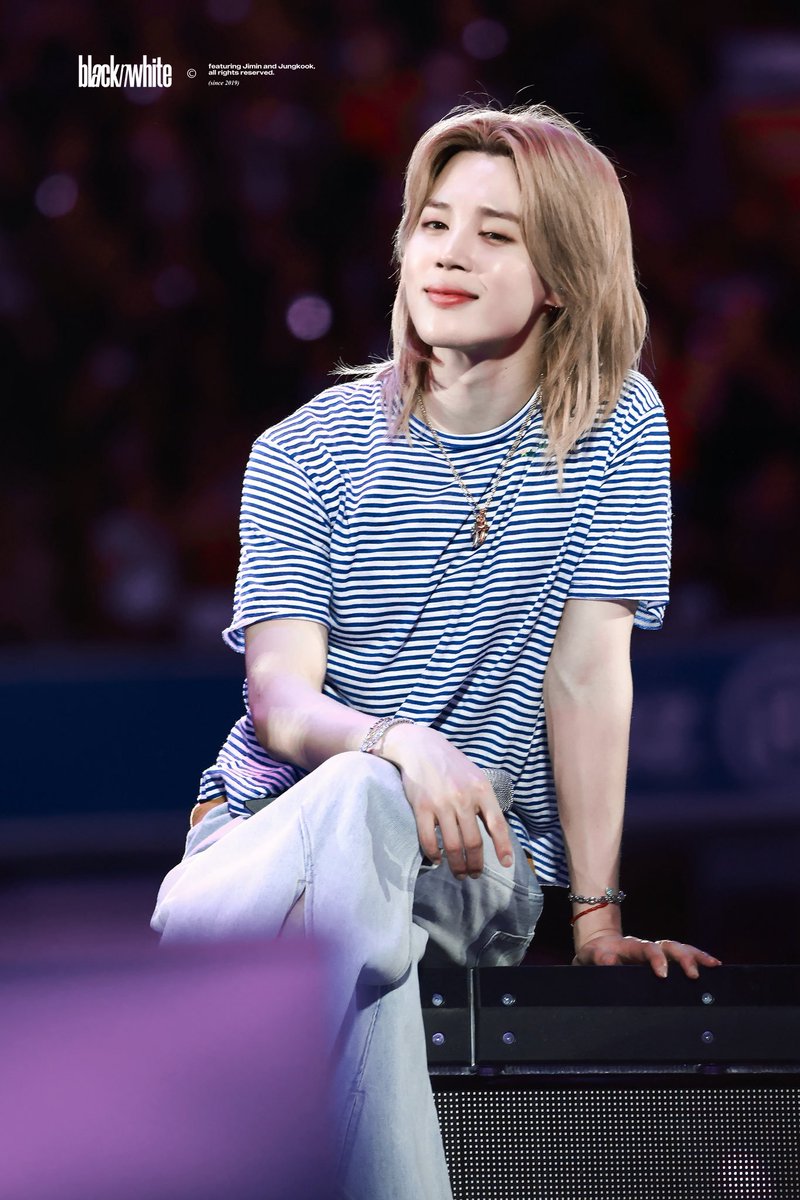Polly_ByPolly's tweet photo. É muito principezinho! A dualidade do Jimin me encanta! https://t.co/5HUk8Waig4