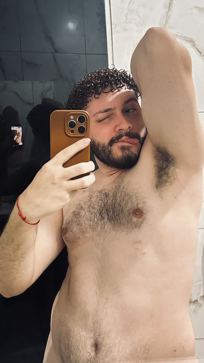 leobinho_'s tweet photo. Agora banoite 👅 https://t.co/vCiESZYHAO