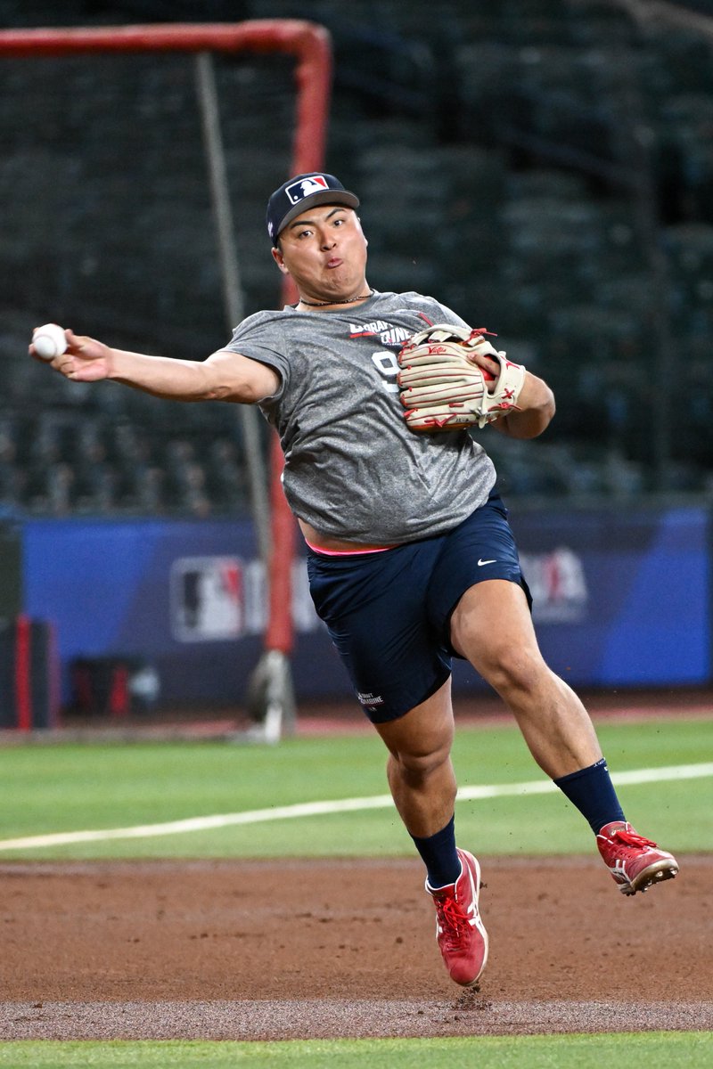MLBJapan's tweet photo. 🎉 #佐々木麟太郎 がMLBドラフトで
#マーリンズ から8巡目指名！
おめでとうございます👏👏👏
#日本人選手情報 https://t.co/HB9rRmzyd0