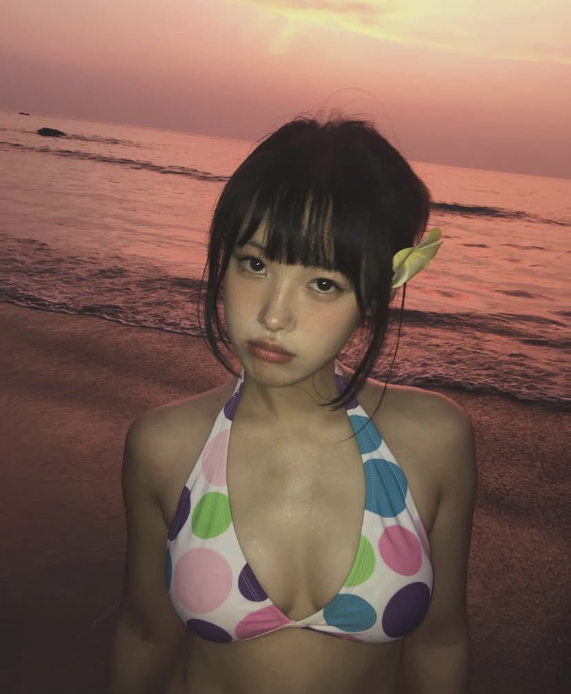 nirajadao's tweet photo. que é rave na praia e o pai ta viradao :/ https://t.co/KXRRN6jkaH