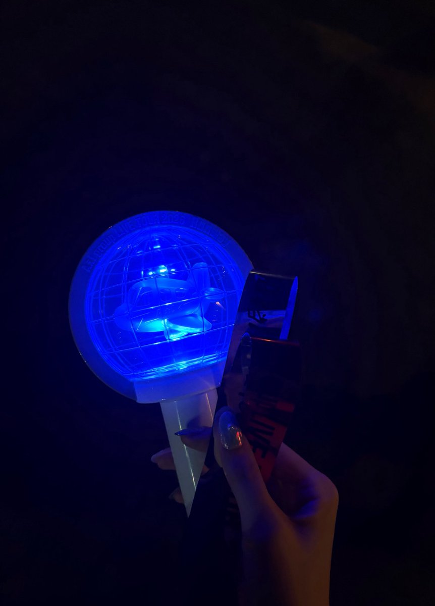 ms0515y's tweet photo. まだまだいろんな気持ちがあるけど、前を見て全力で走り出す過程を感じられて4人と叶えたい夢がいっぱいあるしAぇ!groupの未来が楽しみになるツアーだった。ありがとう。Aぇ!groupが大好きだ〜！
#AぇツアーRunway https://t.co/J2pBfkp1Df