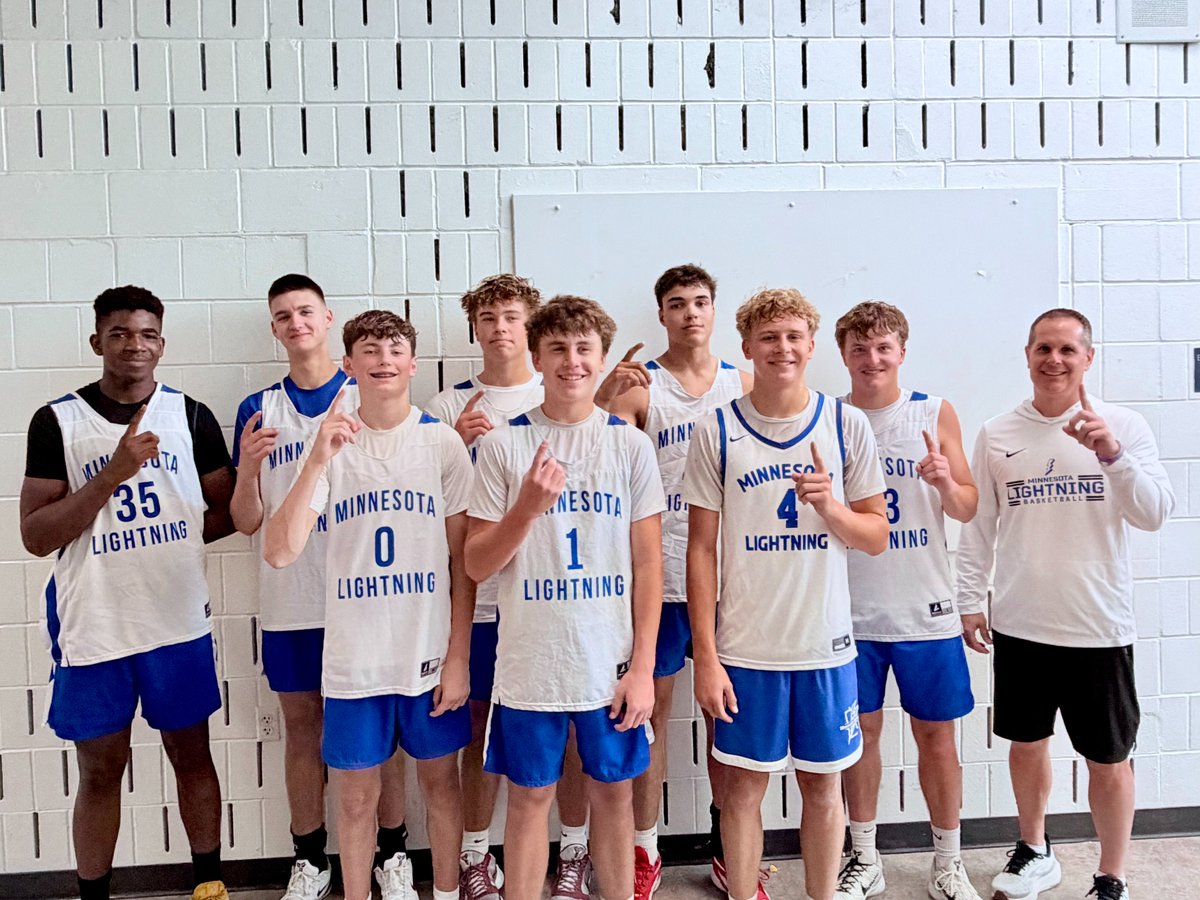 MNLightningAAU's tweet photo. 16u-Snider 4-0 Prep Hoops 2k26 https://t.co/s48Lf9Y8nO