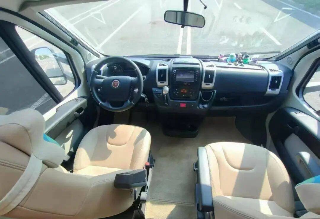 sage_may3310's tweet photo. Just picked up this absolute beauty!😁❤️ 
Ready to hit the road. Huge shoutout to the team at "The RV Plug USA" the buying process was incredibly smooth and reliable. If you're looking to upgrade, they're highly recommended.👍 https://t.co/lnm0MHGNhl
​#VanLife #RoadTrip https://t.co/PtZroy1WkY