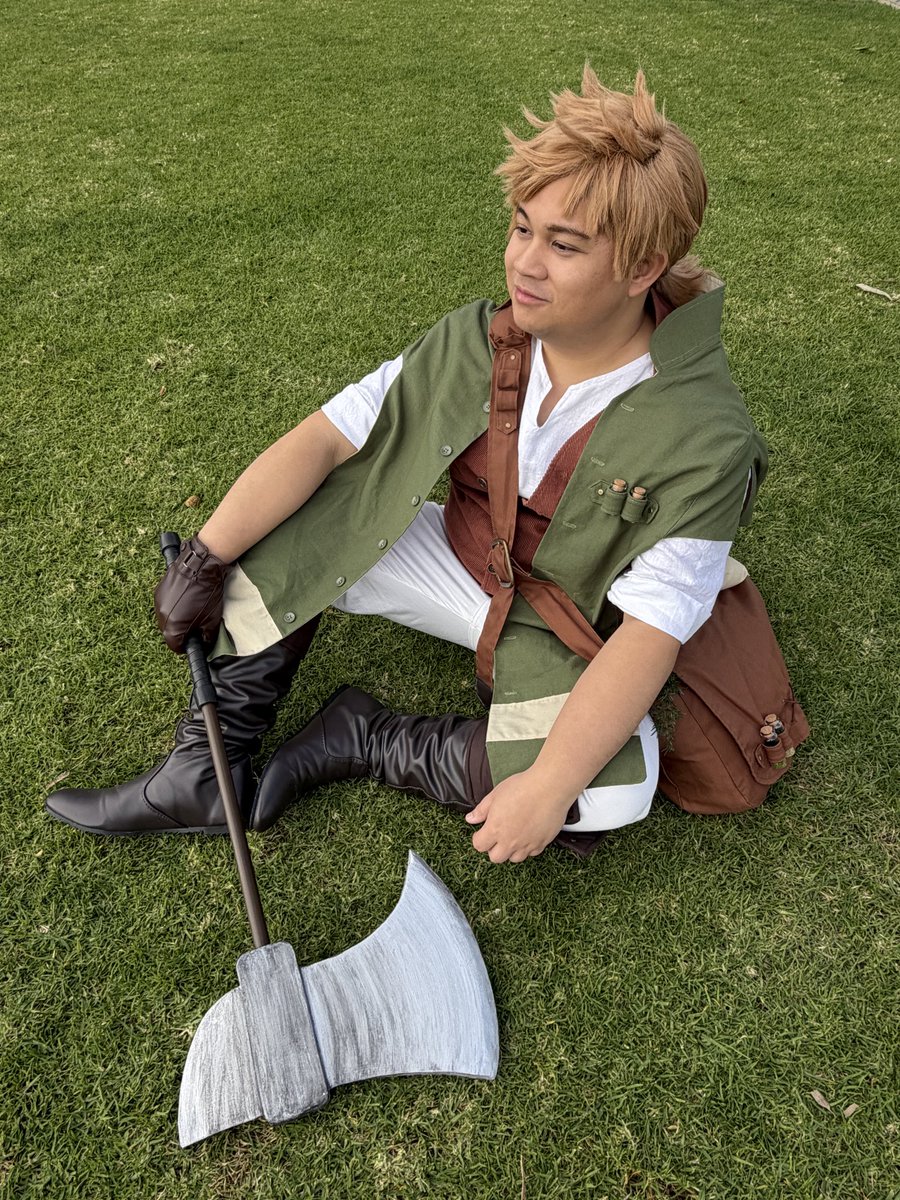 Mobinator22's tweet photo. Happy 8th anniversary to #octopathtraveler!! This series has genuinely brought so much joy to my life ☺️ Sharing my Alfyn cosplay that I made last year and have worn to conventions in Australia 2025-26!

#オクトラ8周年 #Octopath8thAnniversary #OctopathTraveler #alfyngreengrass https://t.co/CYRXelDGQq