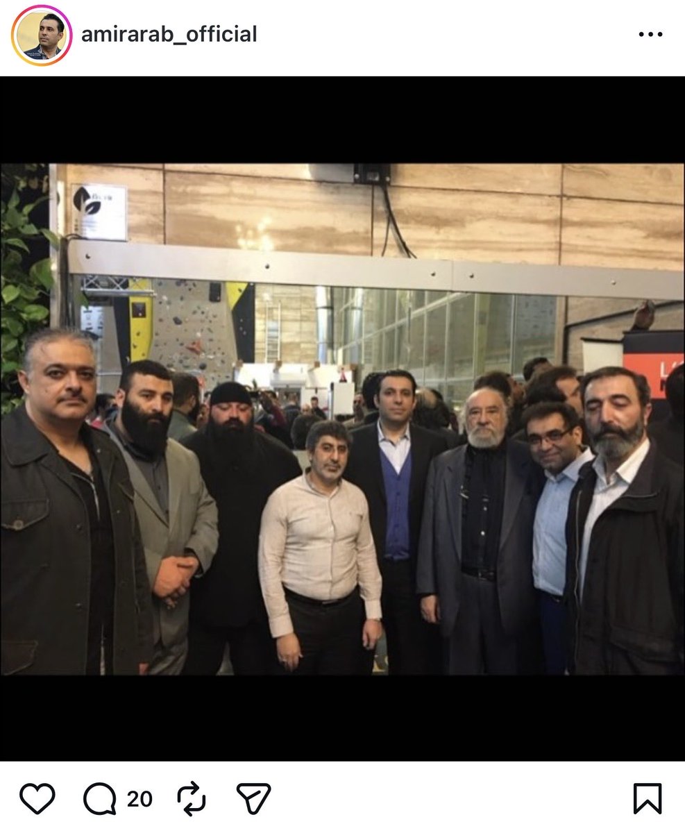 FireoftheGod1's tweet photo. 🛑امشب دنبه مایه خال سمت چپی رفته بوده به اصطلاح هیئت سمت راستی به نام امیر عرب و برادران

 رفتم ببینم امیر عرب کیه فهمیدم نیروی اطلاعات سپاه که گزارش شده در کشتار ۱۸،۱۹ دی ماه نقش مستقیم داشته 😑

پ.ن: انتقامی ازتون بگیریم عبرت تاریخ بشه به وقتش

#جاویدشاه 
#همکاری_ملی https://t.co/oIBFJTPbK6