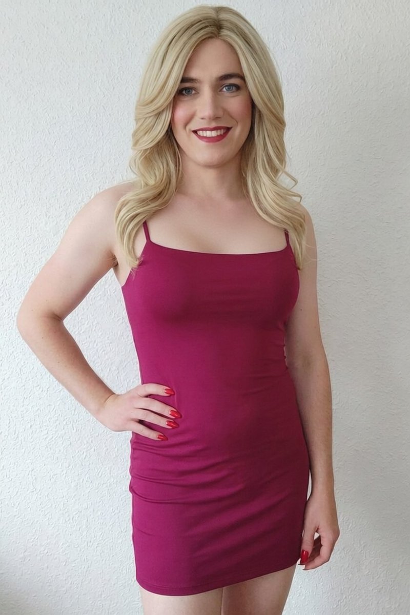 Sandrataconex's tweet photo. I love my new Zara dress 😍 https://t.co/xjLFCE4uSp