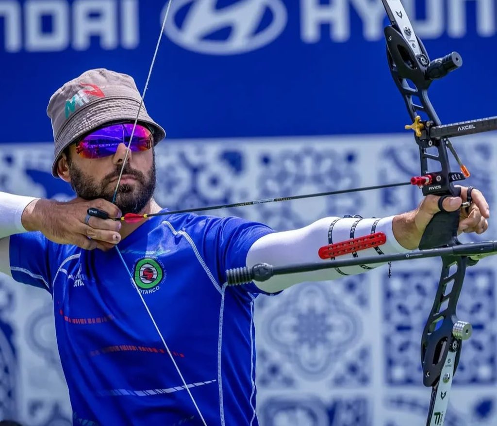 ItaliaTeam_it's tweet photo. Non sbagliamo un colpo!🎯

La Coppa del Mondo di Tiro con l'Arco regala nuove gioie azzurre🇮🇹

Dopo il terzo posto a squadre maschile arriva anche quello nel Mixed Team, firmato da Roberta Di Francesco e Matteo Borsani, e la piazza d'onore di Mauro Nespoli🏹

Grandi💪

📸World Archery

#ItaliaTeam @FitarcoItalia