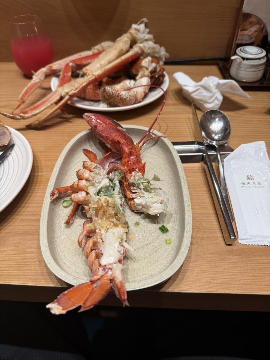 kkyyyyyyu's tweet photo. 小確幸
臨時起意去登記現場候補島嶼有排到 https://t.co/FuxjRxTXub