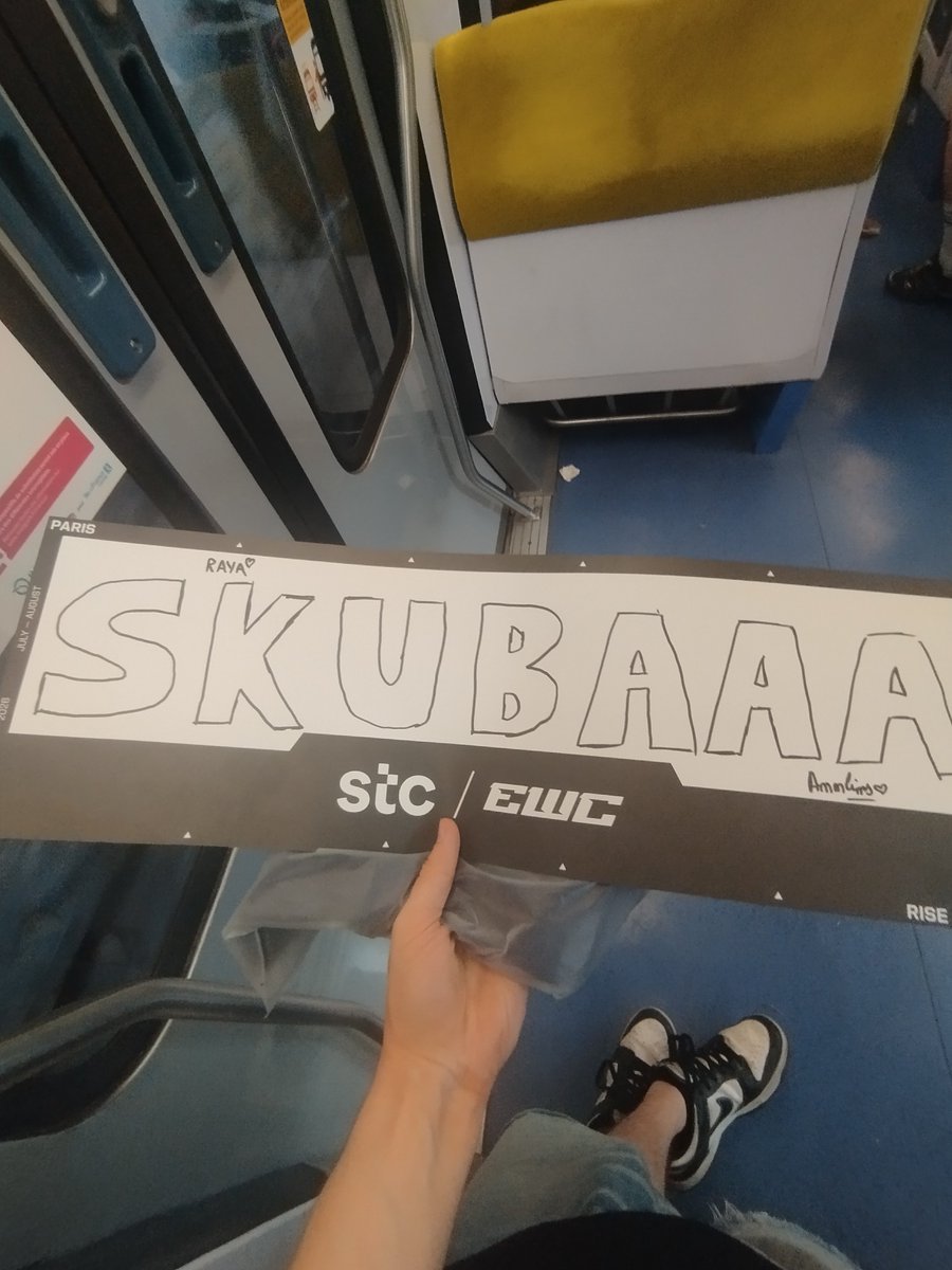 levrailayz's tweet photo. @skubacs @100Thieves https://t.co/8qmasbJiKs