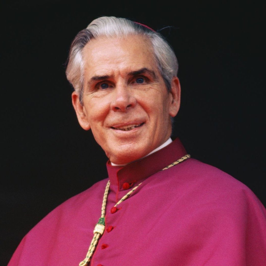 Sachinettiyil's tweet photo. A street in Peoria, Illinois, named Bishop Fulton J. Sheen Avenue honors Archbishop Fulton J. Sheen, whose beatification is scheduled for September. Sheen is estimated to have inspired the conversion of more than 52,000 people to the Catholic faith https://t.co/1DgN77AlhC