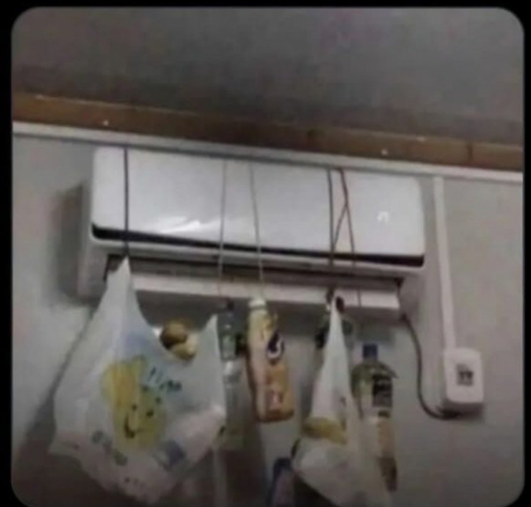 KingFrank102's tweet photo. I no fit buy Ac come buy fridge again 😂 https://t.co/SDDINM0wJ5