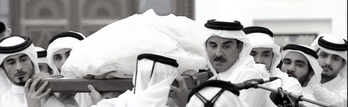 sbinty7_'s tweet photo. اليوم الحزن في كل بيتٍ قطري رحم الله الأمير الوالد الشيخ حمد وأسكنه الفردوس الأعلى وجبر قلوبنا جميعًا وسيبقى حيا في قلوب أبناء شعبك 
#تميم_بن_حمد_آل_ثاني #حمد_بن_خليفة #قطر https://t.co/Nli5lJmVVx