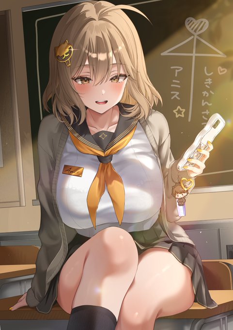 Anis2DFD's tweet photo. Hand over your wallet, Commander.🧡 https://t.co/57xEe0MsWO