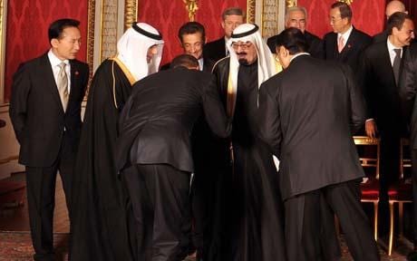 iDream2b1's tweet photo. @GadSaad This is Obama bowing to king Abdullah. No other president sunk that low. https://t.co/ioffuJTkEc