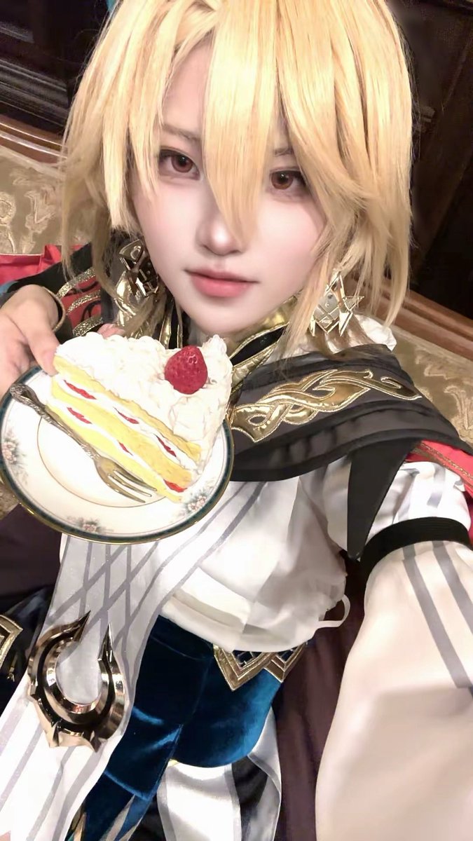 m1_cosplay's tweet photo. スタジオで撮ったや〜つ🎶🎶 https://t.co/3Dj3DbQIO5