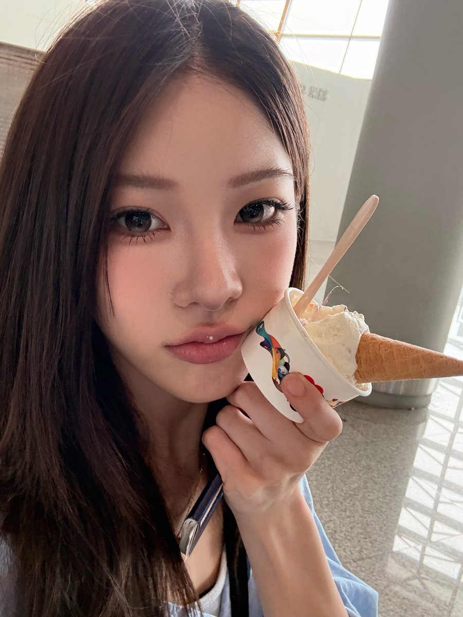 juuO2O2's tweet photo. 보고 싶어 =.=💗💗 https://t.co/7kr9uasPKn