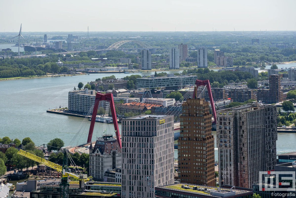 marcvanderstelt's tweet photo. De gehele #fotoblog van de Dag en Nacht van de Architectuur in Rotterdam staat nu online op https://t.co/LyRy4dYE0w
.
.
.
#rotterdam #skyline #fotografie #architecture #architectuur #erasmusbrug #laurenskerk #willemsbrug https://t.co/kmGo0WVRYi