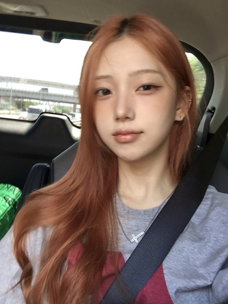 DadahYeeun's tweet photo. @DadahYeojun @DadahBenito Emang cocokyah akoh jd anak dulhaka https://t.co/KnDMTqFSIV
