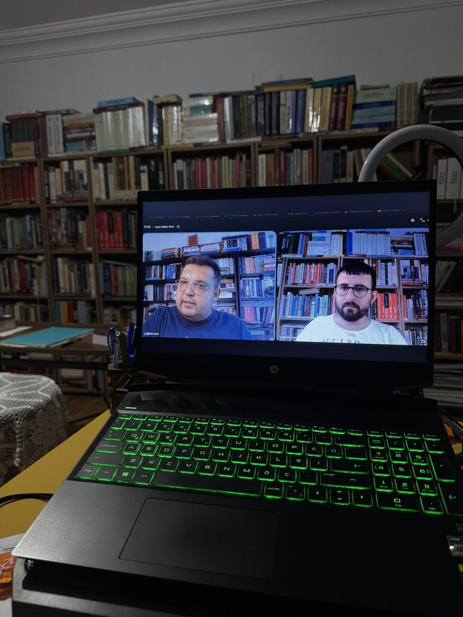 caghanuyar's tweet photo. Bugün Tarihçi @caghansari ile Lozan Antlaşması üzerine konuştuk. Lozan’ı tarihsel arka planı, tartışmaları ve günümüze uzanan etkileriyle ele aldık. 

Cumhuriyetimizin tapu senedi Lozan’la ilgili kapsamlı bir kayıt gerçekleştirdik.

📌24 Temmuz’da yayında

https://t.co/GArDWgu0zg https://t.co/dKr7T3eJkt